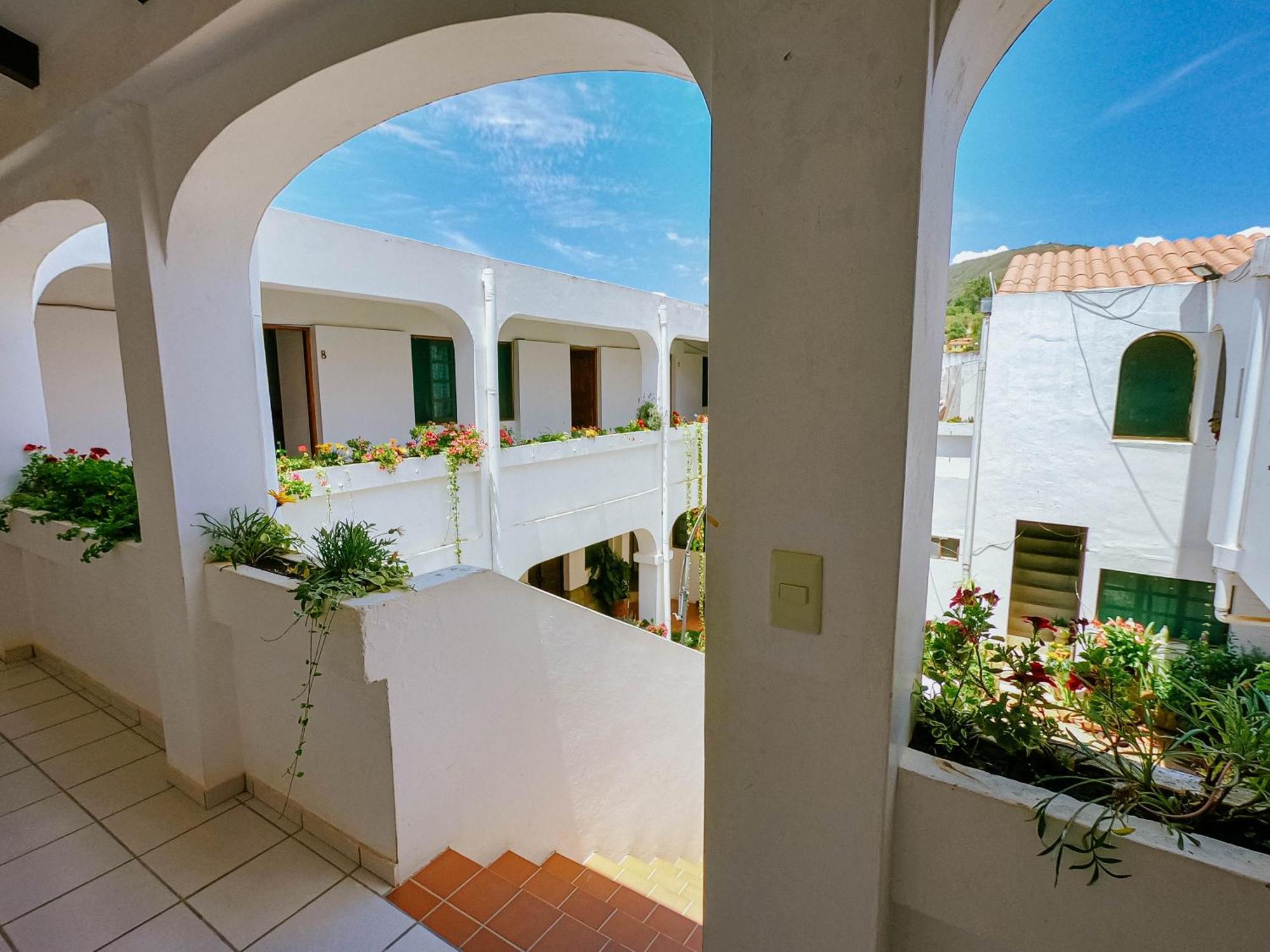 Hotel Casablanca Самайпата Экстерьер фото