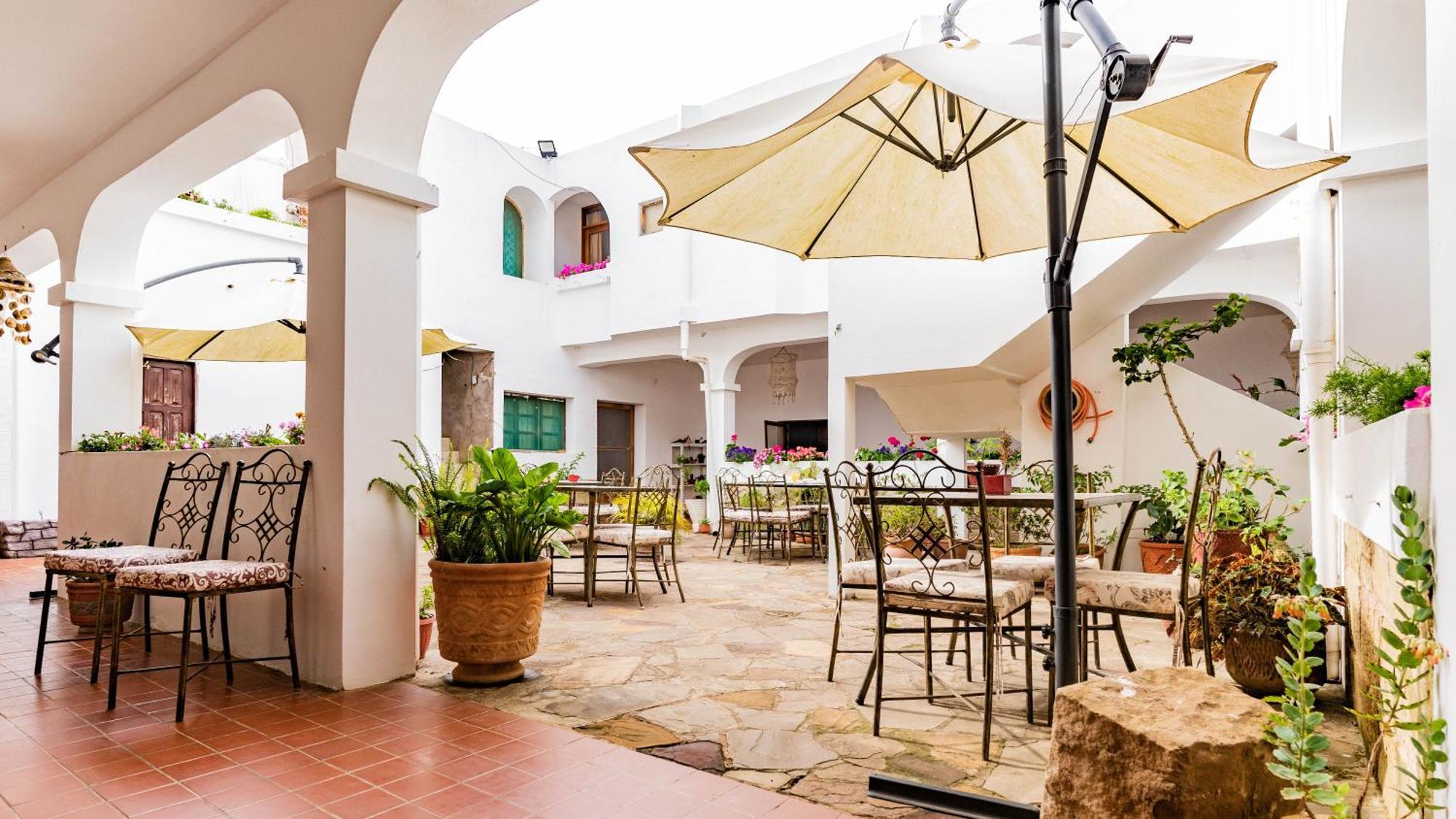 Hotel Casablanca Самайпата Экстерьер фото