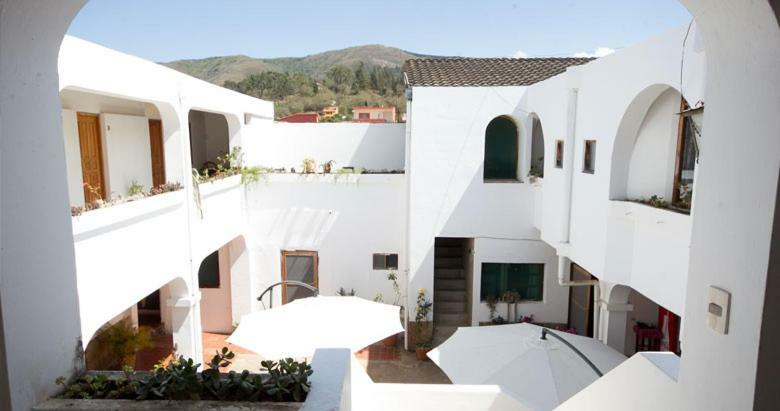 Hotel Casablanca Самайпата Экстерьер фото